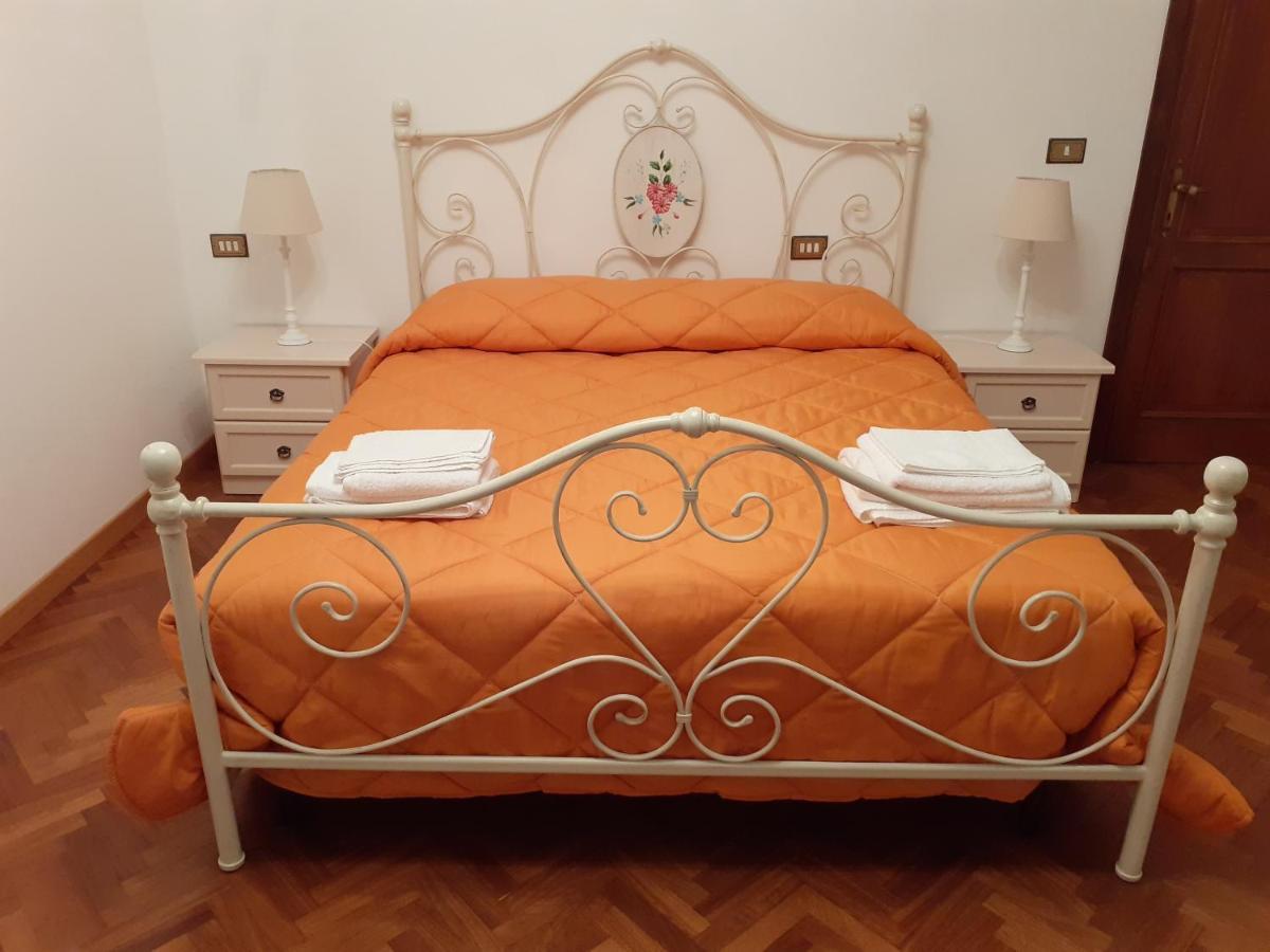 Bed and Breakfast La Fiora à Sansepolcro Extérieur photo